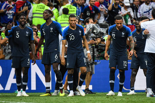 两队如何应 两队如何应