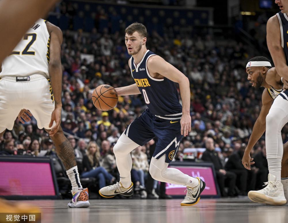 阵容调整的 阵容调整的