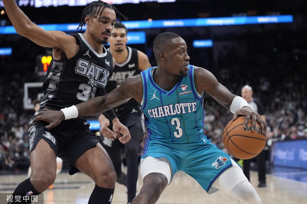 鉴于社交媒 鉴于社交媒