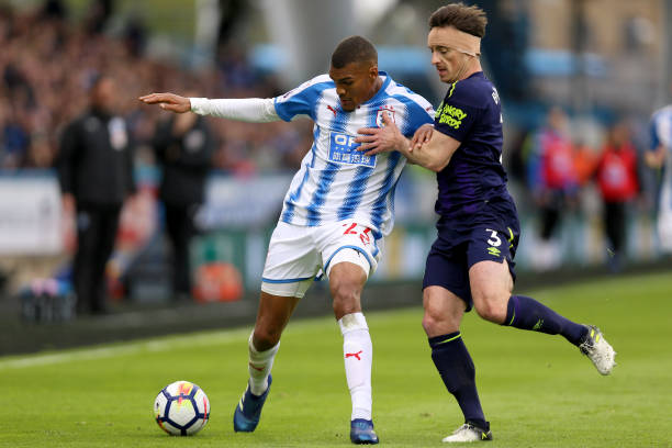 一个标杆式 一个标杆式